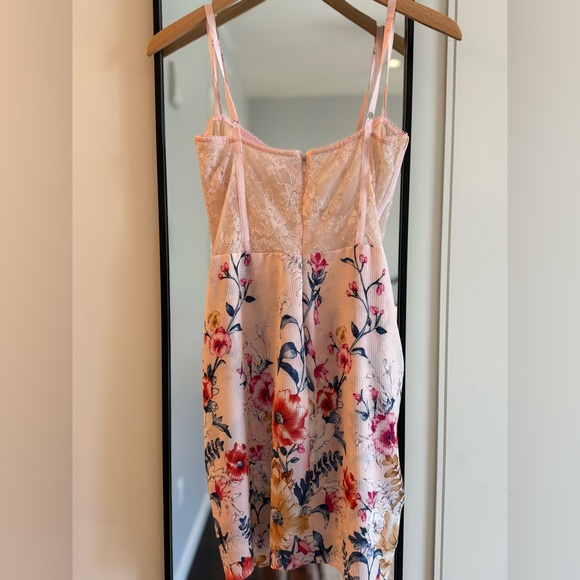 Katie May Pink Floral Lace Chemise - Picture 3 of 3